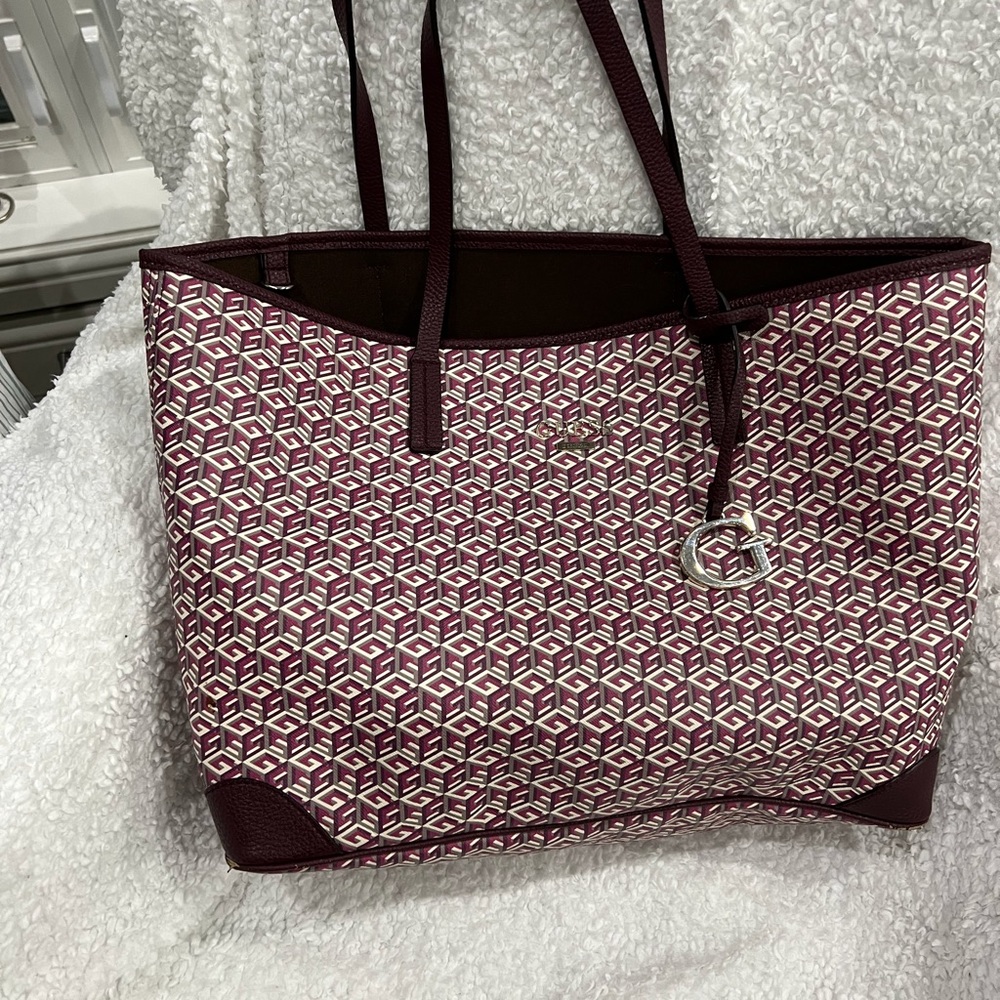 Guess bag - Picture 2 of 4